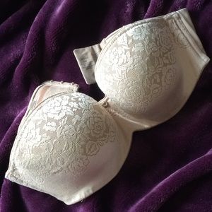 Soma Stunning Support™ Multi Way strapless bra